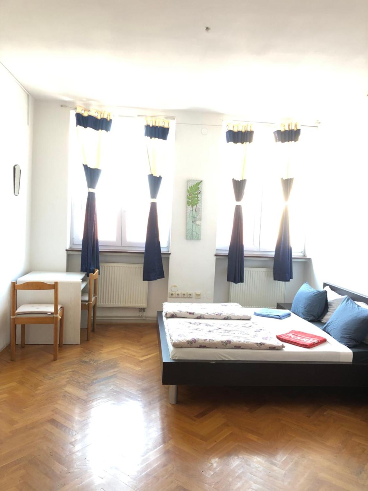 Bishnu Hostel ซาเกร็บ ภายนอก รูปภาพ